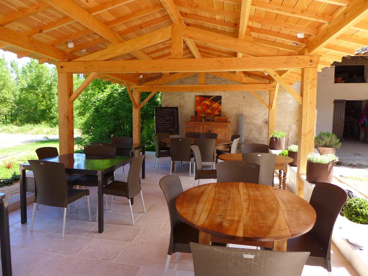 Bed and Breakfast Le Moulin De Saint-Julien Exterior foto